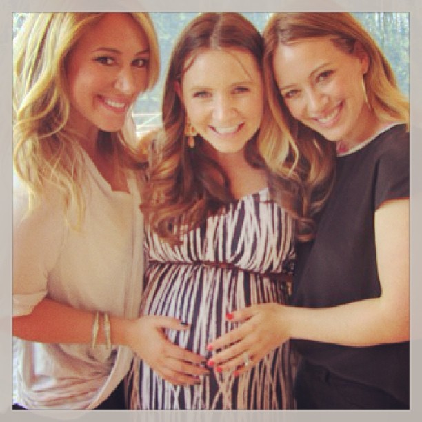 Beverley's Baby Shower at the Eveleigh Restuarant in West Hollywood - 9th February 2013
Haylie Duff, Beverley Mitchell & Hilary Duff
Keywords: shower2