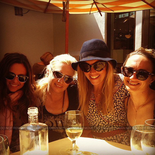 EXCLUSIVE NEW PHOTO: Mack, Colette, Hannah & Amanda Pose At Colette's Birthday Lunch at Tra Di Noi Italian Restuarant in Malibu, CA on Friday 31st May 2013
Keywords: exclusive54