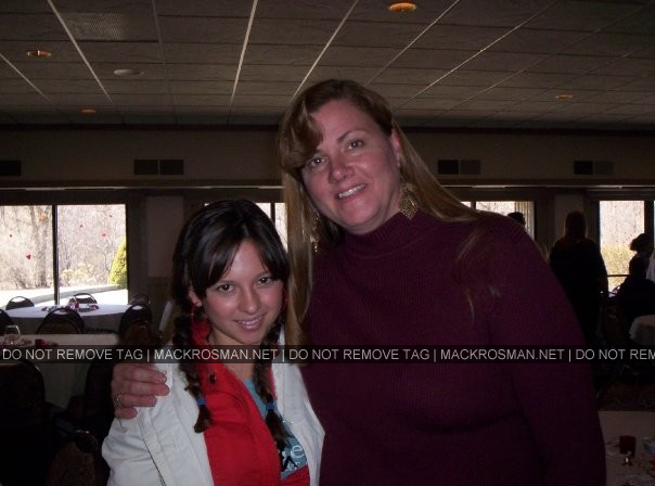 Mack Posing With Relative Becky While Visiting for Jasmine & Mitch's Wedding in 2009
Keywords: becky1