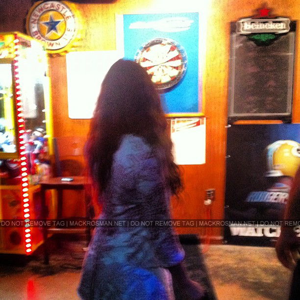 Exclusive: Mack Playing Darts During a Break Whilst On-Set of Mack's New Film 'Ghost Shark' in Louisiana September 2012
Keywords: gho59