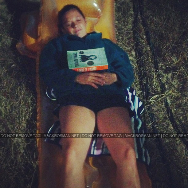 Exclusive: Mack Taking A Rest On-Set of Her New Film 'Ghost Shark' in Louisiana September 2012
Keywords: gho50