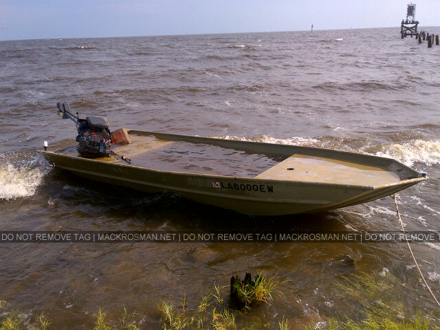 Exclusive: On-Set of Mack's Film 'Ghost Shark' in Louisiana September 2012
Keywords: gho6
