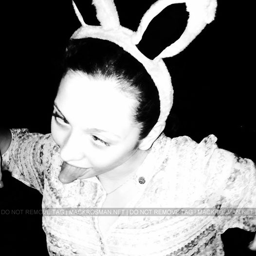 EXCLUSIVE CANDID: Mackenzie Rosman Being A Total Goofball Wearing Rabbit Bunny Ears From December 2014
Keywords: mackenzierosman ruthiecamden 7thheaven jessicabiel beverleymitchell davidgallagher barrywatson catherinehicks thewb thecw televisionshow television 