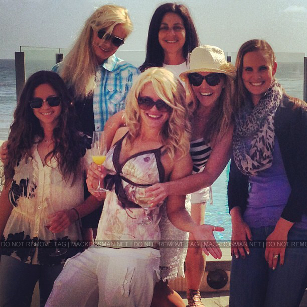EXCLUSIVE NEW PHOTO: Mack, Birthday Girl Colette, Hannah, Bridget & Friend in Malibu, CA on Saturday 1st June 2013
Keywords: exclusive56