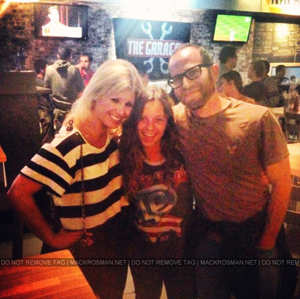 EXCLUSIVE NEW CANDID: Mack, friend & Steph Hanging Out at a Dinner Catch Up in LA in early August 2013
Keywords: exclusive65