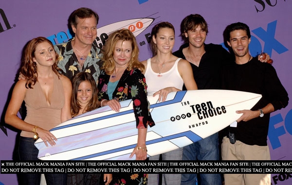 Teen Choice Awards 2001 - Copyright to Mack Mania
Keywords: tcv1