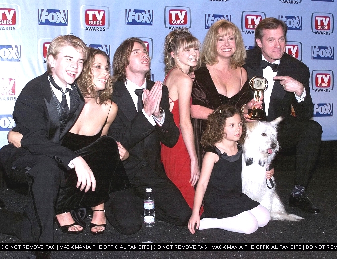 Annual 1999 Tv Guide Awards

