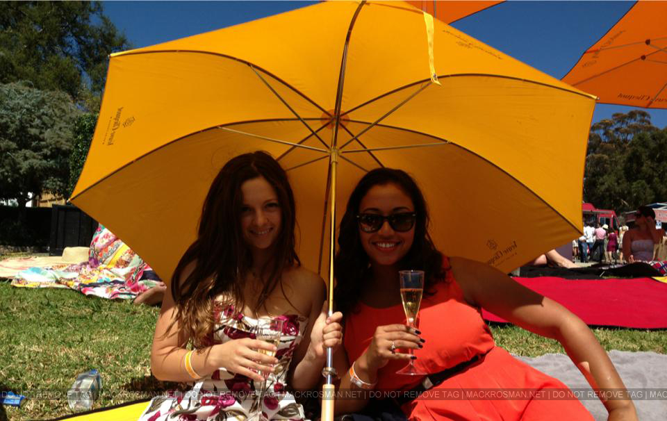 EXCLUSIVE: Mack & Friend at the 2013 Veuve Clicquot Polo Classic in Will Rogers State Park, Pacific Palisades, CA on Saturday 5th October 
Keywords: mackenzierosman 7thheaven ruthiecamden thewb beneath beneathfilm jessicabiel veuveclicquot