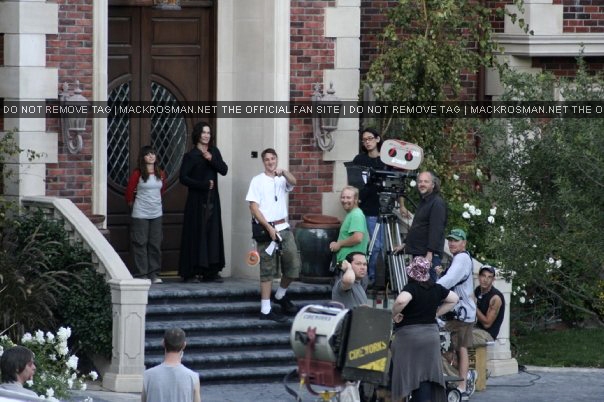 Exclusive: Mack, Jordan Matthews & crew on-set of Fading of the Cries November 2008
Keywords: fotc4